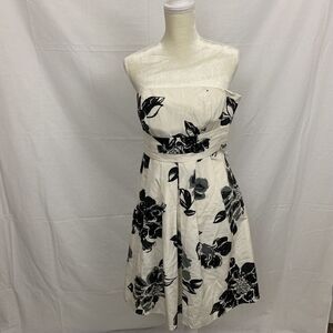 womens Ann Taylor 4 petite strapless dress